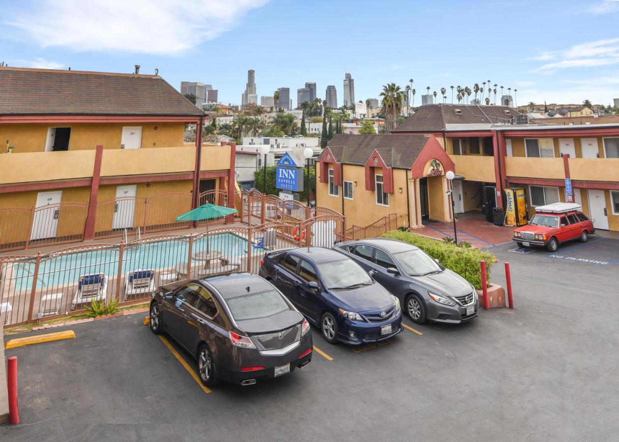 Hollywood Inn Express South — Photos 1